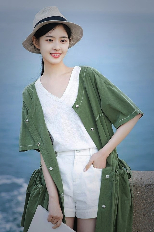 瑞士男足在巴黎奥运会上表现出色，赢得多场比赛，瑞士男足门将